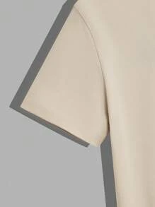 Manfinity Homme طقم تي شيرت وشورت كاجوال للرجال مع طباعة أشجار النخيل والحروف، مقاس قياسي، ملابس علوية بلون كاكي وأسفل بلون أسود، ملابس مريحة