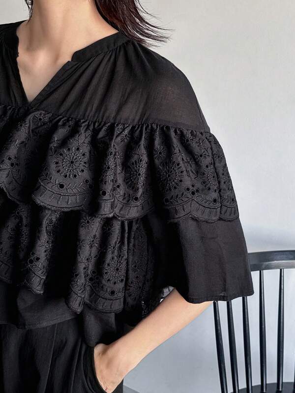 FRIFUL Women's Loose Fit V-Neck Black Blouse, Patchwork Embroidered Fabric, Summer Clothing,Ruffle