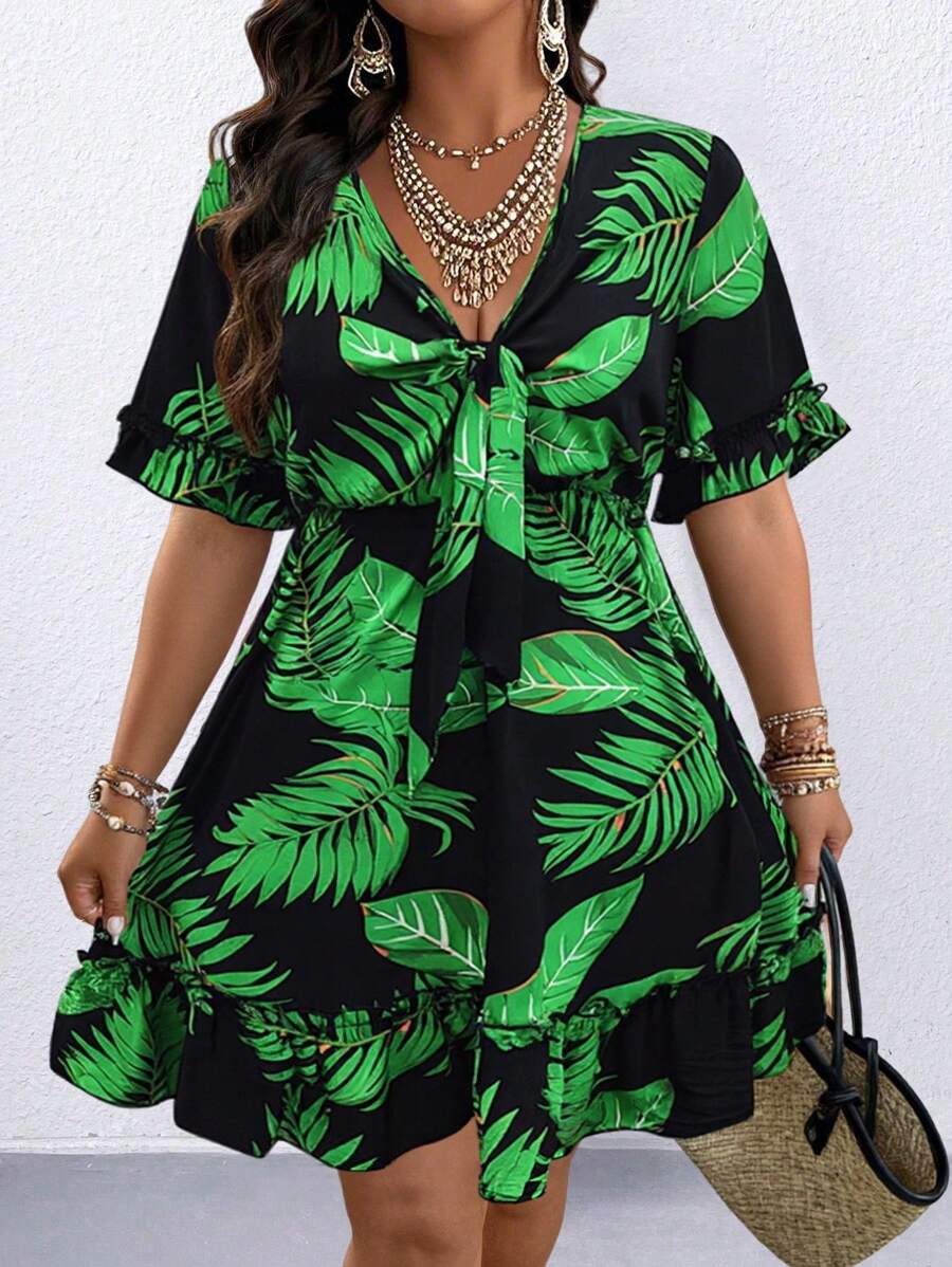 SHEIN Holidaya Plus Size V-Neck Short Sleeve Dress, Fashion For Summer - Black - View 1