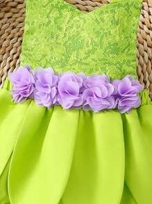 SHEIN Playful Pals 3件套女婴亮片印花连体衣，带翅膀和发带