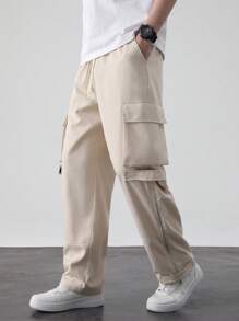 Manfinity Hypemode Men's Beige Cropped Cargo Pants With Zipper Detail And Multiple Pockets