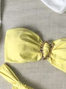 Swim Mod Spring Break Women's Solid Color Metal Decor Bandeau Bikini Top And Thong Bottoms Sexy Swimsuit Set For Summer - Yellow - View 3