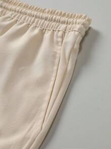 Manfinity RSRT Men's Casual Fashion Short Sleeve Shirt And Solid Color Pocket Shorts Set - Apricot - View 5