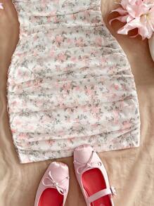 Soleia 度假风碎花褶饰肩带迷你连衣裙，适合搭配内衣或外套 - 杏色 - 查看 7