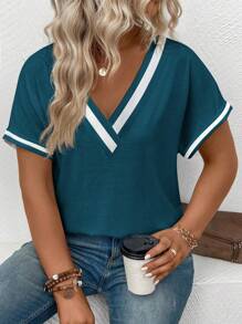 SHEIN LUNE CURVE Maglietta a maniche corte con scollo a V, stampa a contrasto di colore, taglia comoda, estiva