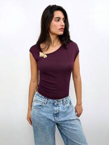 Maija 女士勃艮第夏季休闲上衣，侧褶短袖不对称领口上衣，带金属装饰，优雅日常百搭修身短款针织毛衣乡村音乐会浪漫