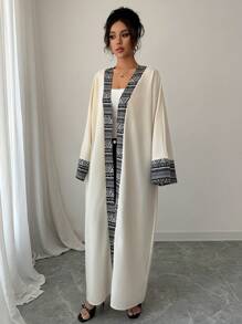 Al Najma 女士混合印花长袖宽松阿拉伯长袍，端庄长袍 - 杏色 - 查看 3