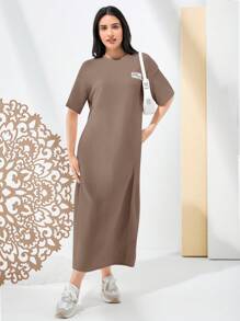 Mulvari 女士字母与仙人掌印花圆领落肩短袖休闲 T 恤连衣裙 - 咖啡 - 查看 8