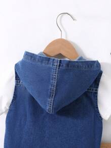 Conjunto informal de 2 piezas con chaleco de mezclilla y shorts para niños pequeños