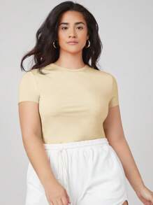SHEIN BASICS Camiseta informal de mujer de tallas grandes, de unicolor, cuello redondo, manga corta, corte ajustado