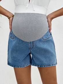 SHEIN Shorts vaqueros de maternidad de cintura alta con bloques de color, para verano, Día de la Madre, 4 de julio, graduación, brunch