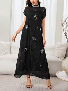 Al Najma Damen Perlenverziertes Abendkleid mit Stehkragen und kurzen Ärmeln