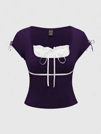 Kawaii T-shirt femme de style ballerine 2 en 1 avec patchwork en dentelle, col carré et manches évasées contrastées