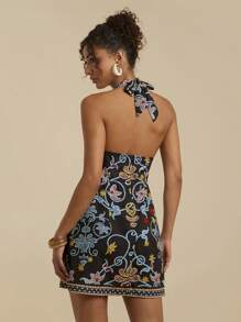 Travachic Vestido corto casual de mujer sin espalda con cuello halter y estampado floral todo sobre todo para vacaciones