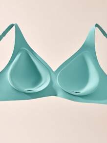 LUVLETTE Dream Curve 2ndSkin Green Wireless Seamless Plunge Lounge Sticky Basic SizeFreedom Bra No Show Underwear Comfortable Must-Haves Also Suitable For Teen Girl & Young & Kid