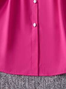 Plus Size Women Floral 3D Decorated V-Neck Shoulder Exposure Button Short Sleeve Blouse - Hot Pink - View 5