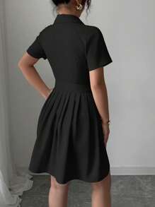 Elenzga Váy suông màu trơn tay Bishop, eo thắt, xếp ly dáng chữ A, có điểm nhấn là khóa kim loại và eo thắt, tay ngắn, phong cách Pháp thanh lịch cho công sở/du lịch thường ngày - màu đen - Xem 2