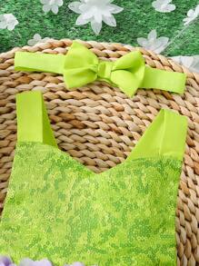 SHEIN Playful Pals 3件套女婴亮片印花连体衣，带翅膀和发带