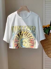 SHEIN EZwear Camiseta crop sol & con estampado de letra de hombros caídos