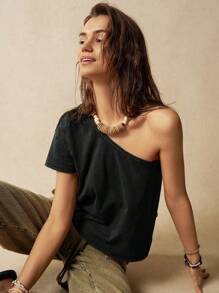 Bohemela Summer Women Vacation Crop Top With Asymmetrical Neck - Black - View 4