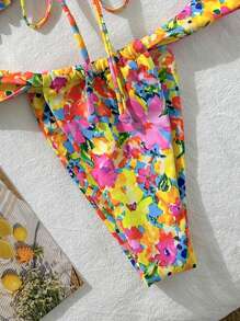 Swim Mod 2件套女士夏季海滩可爱假日花卉印花无线厚吊带上衣和泳裤泳衣 - 彩色 - 查看 4