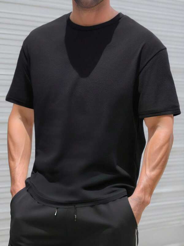 SHEIN Camiseta casual de manga curta para meninos adolescentes, camiseta esportiva de rua punk rock escolar para uso diário, festa, festival de música, adequada para primavera e verão