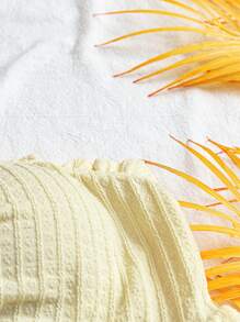 SHEIN VCAY Plus Size Women's Yellow Front Tie Bow Crop Top, Romantic Bohemian Beach Island Strapless Top Butter Yellow Crop Holiday Tube Cute Tops Cute Summer Tops Summer Boho Brunch Airport Beach Vacation City Holiday Old Money - Yellow - View 6