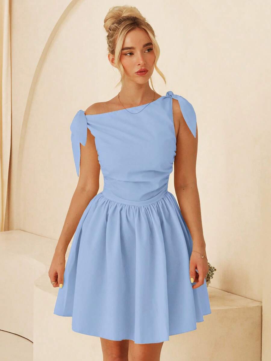 Glamine 春夏露肩系带褶皱纯色 A 字下摆无袖女式迷你连衣裙 - 藍色 - 查看 1