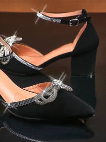 SHUZIA 女士 Onyx Noir 粗跟尖头派对高跟鞋 | 水晶缀饰蝴蝶结和可调节水钻踝带 | 高跟鞋画廊歌剧之夜开幕 - 黑色 - 查看 5