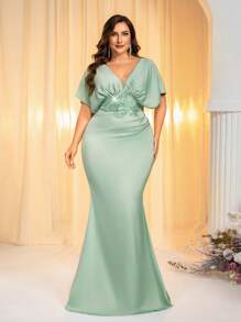 SHEIN Belle 加大码优雅浪漫鼠尾草绿色 V 领蝙蝠袖缎腰花卉装饰长裙、毕业礼服、正式礼服、伴娘礼服 - 綠色 - 查看 6