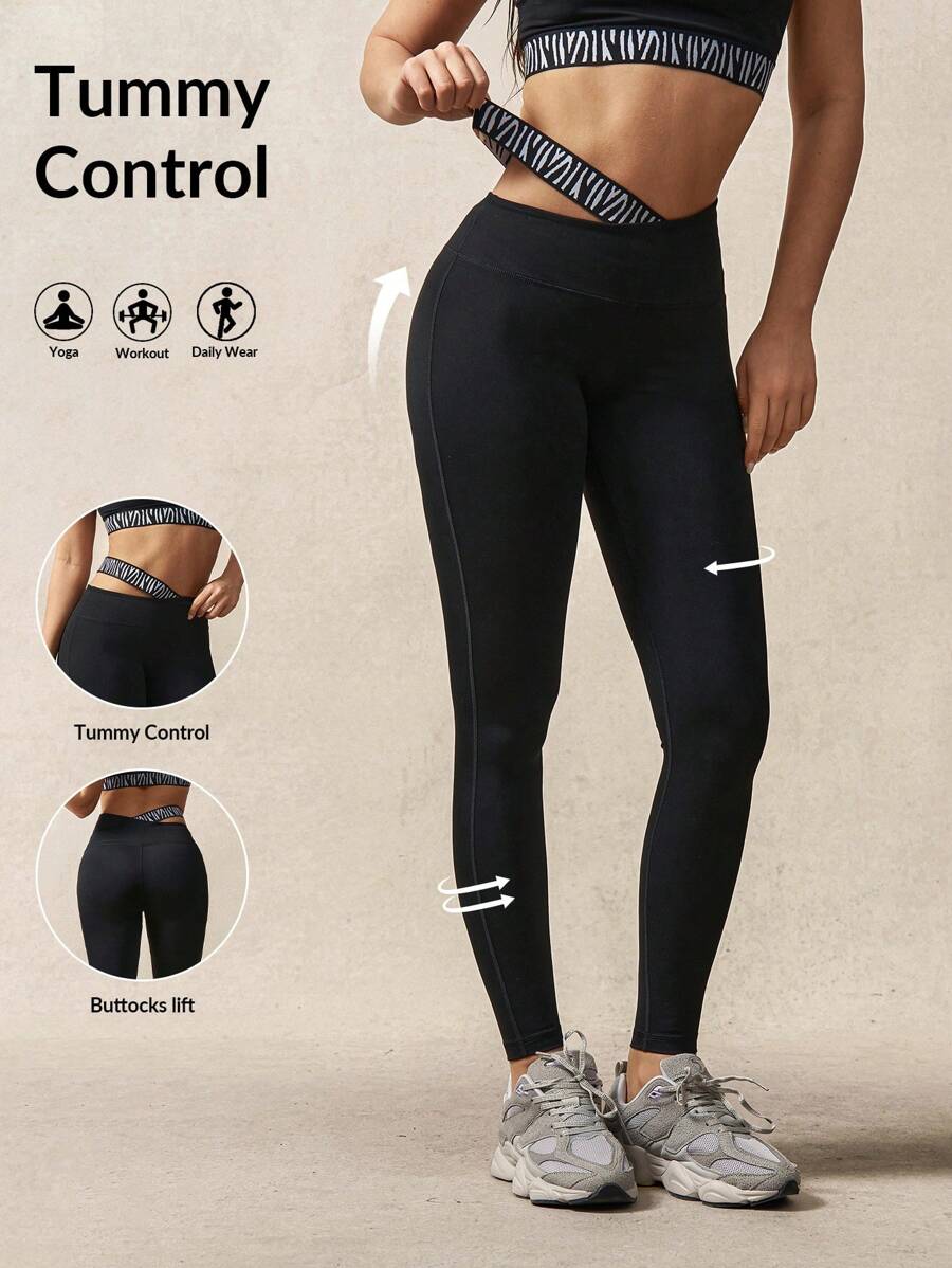 VARSITIE Minimalist Sports Leggings, Suitable For Summer - Black - View 1