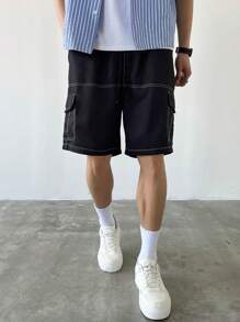 Claim Dot Men's Black Woven Fabric Cargo Shorts With Contrast Stitching And Zipper Detail - Black - View 4