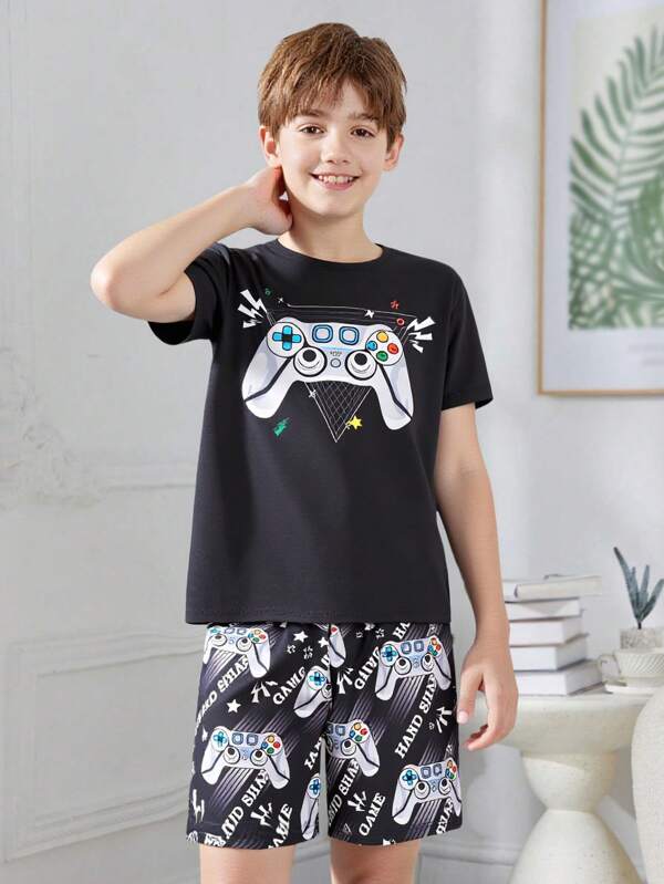 Boys' Graphic Game Print Pajama Set, Blue Top And Shorts, Soft Flame Retardant Milk Silk Material, Comfortable And Skin-Friendly