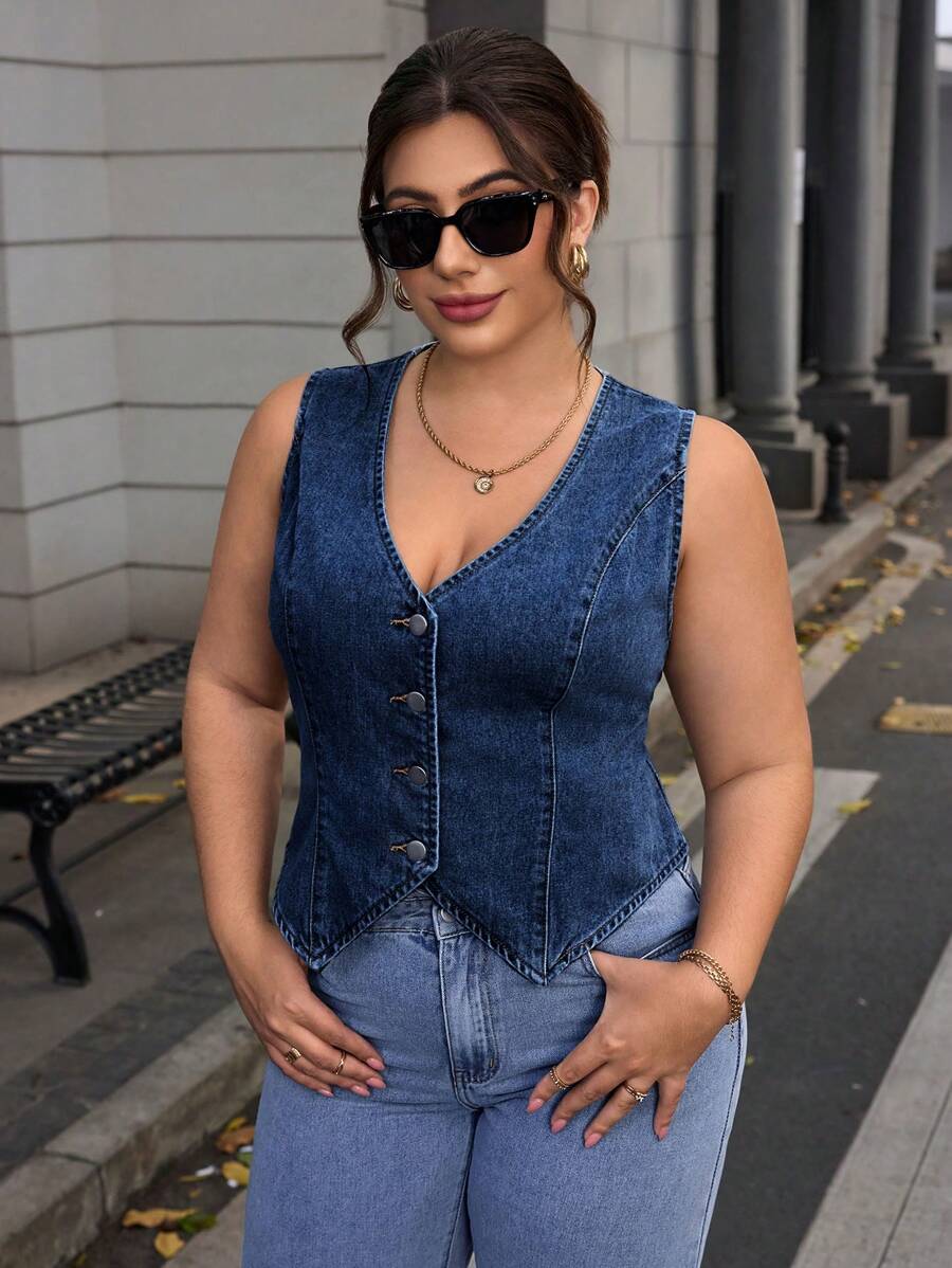 SHEIN Essnce 大码女式单排扣V领休闲牛仔背心夹克 - 深色水洗藍 - 查看 1