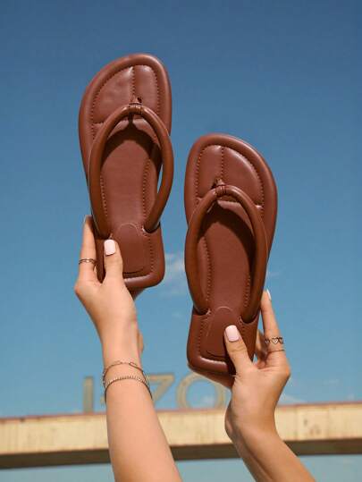 HighSole 棕色柔软人字拖凉鞋，女式平底拖鞋