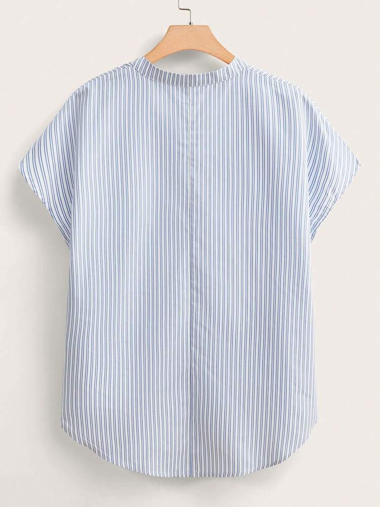 Plus Size Women Striped V-Neck Batwing Short Sleeve Casual Loose Fit Tunic Blouse,Spring/Summer/Vacation