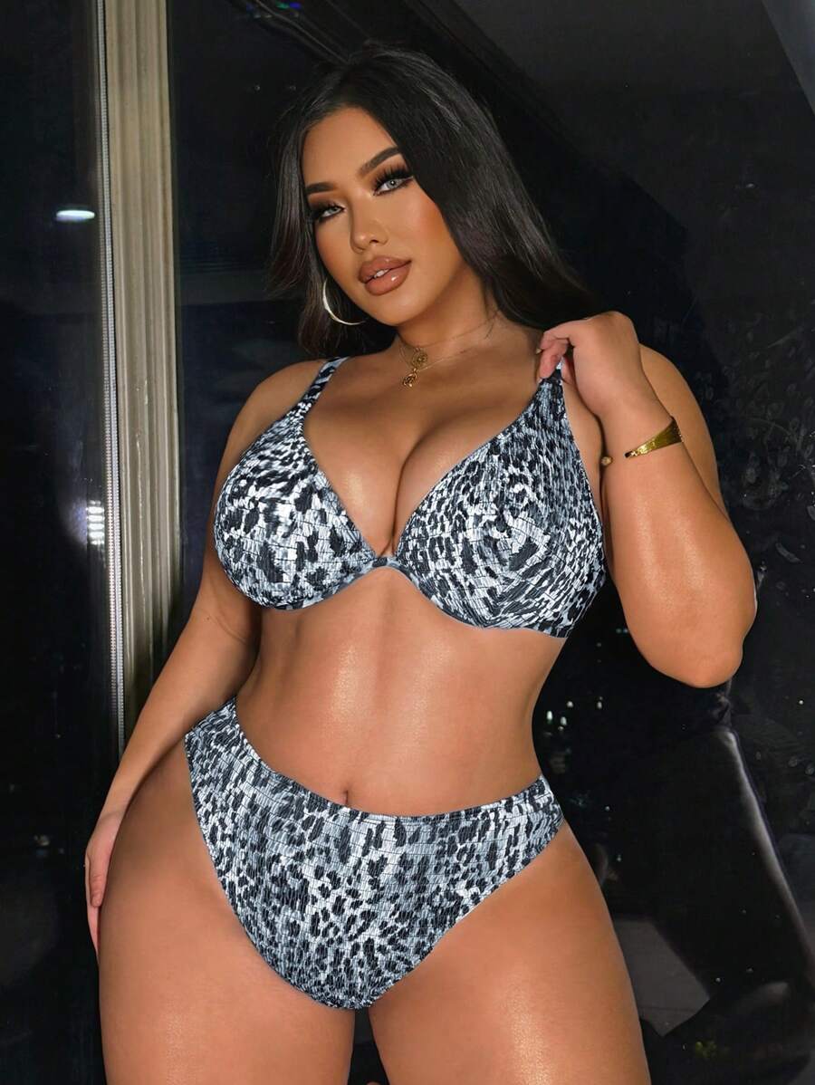 Swim SXY Plus Size Leopard Print Vacation Beach Swimsuit Set - Black and White - View 1