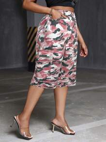 SHEIN SXY Plus Size Women Casual Loose Camo Print Pockets Denim Wide Leg Cargo Pants - Multicolor - View 3