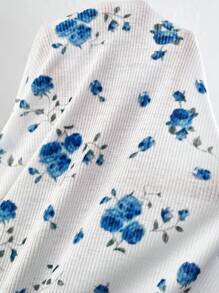 SHEIN Plus Size Pregnant Women Floral Print Ruffle Short Sleeve Fitted Dress - Blue and White - View 5