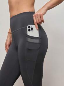 Activina Nahtlose Mesh-Patchwork Sporthose mit hoher Taille