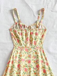 Soleia Váy xẻ cao eo họa tiết hoa cami cho nữ, phong cách nghỉ dưỡng cho mùa hè - Màu vàng - Xem 5