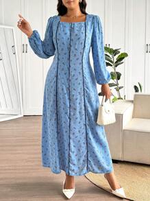 SHEIN Frenchy Vestito lungo da donna taglie forti con stampa floreale ditsy nera, abito lungo casual leggero, nuovo stile primavera/estate - Blu - Visualizzare 4