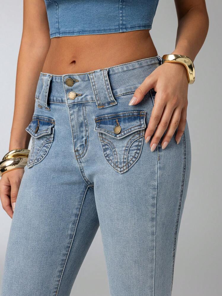 Aloruh Women Casual Washed Low-Waist Fitted Flared Jeans - Light Wash - View 2