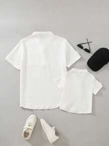Camisa casual de manga corta y cuello liso de color blanco para hombres, con cierre de botones y punto de canalé, para uso cotidiano en primavera/verano