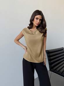 Firerie 优雅纯色绉布休闲工作无袖不对称褶领女式衬衫，适合约会、通勤和日常办公室穿着，春夏季 - 卡其色 - 查看 3