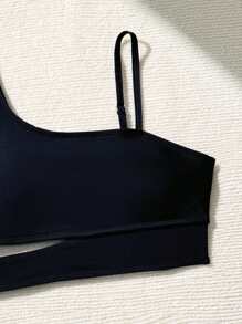 2025 新款纯黑色比基尼套装，时尚沙滩泳池两件套泳衣，适合少女黑色