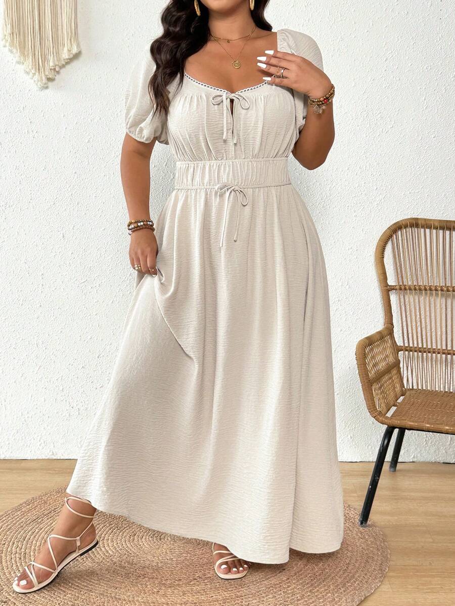 SHEIN Frenchy 大码休闲纯色连衣裙