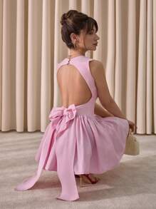 SHEIN Abito mini senza schienale con scollo quadrato e fiocco rimovibile