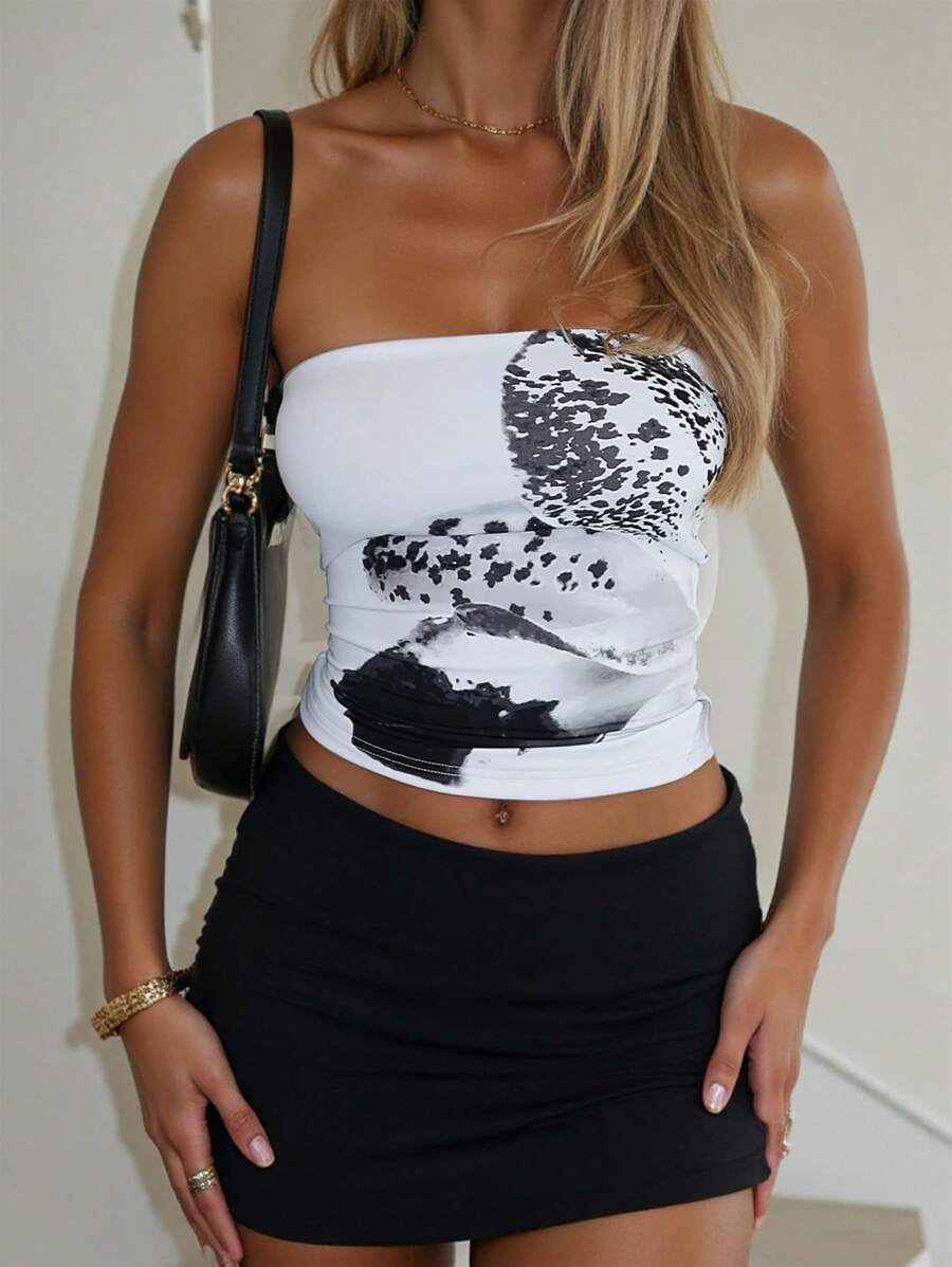 INAWLY Solva Women's Graphic Print Fashionable Crop Tube Top - Multicolor - View 1