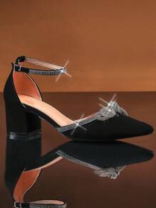 SHUZIA 女士 Onyx Noir 粗跟尖头派对高跟鞋 | 水晶缀饰蝴蝶结和可调节水钻踝带 | 高跟鞋画廊歌剧之夜开幕 - 黑色 - 查看 3